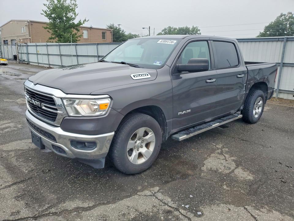 Продажа на аукционе авто 2019 Ram 1500, vin: 1C6RRFFG4KN830384, номер лота: 63864736