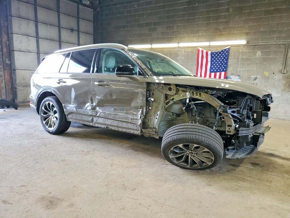 Продажа на аукционе авто 2025 Lincoln Aviator, vin: 5LM5J7XC3SGL20427, номер лота: 66364496