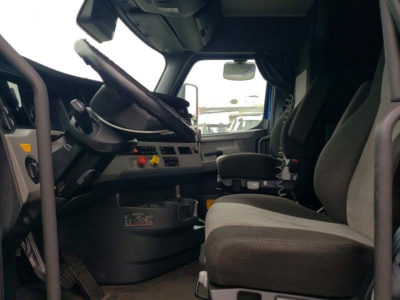 Продажа на аукционе авто 2022 Freightliner Cascadia 126, vin: 3AKJHHDR9NSNA2136, номер лота: 65536816