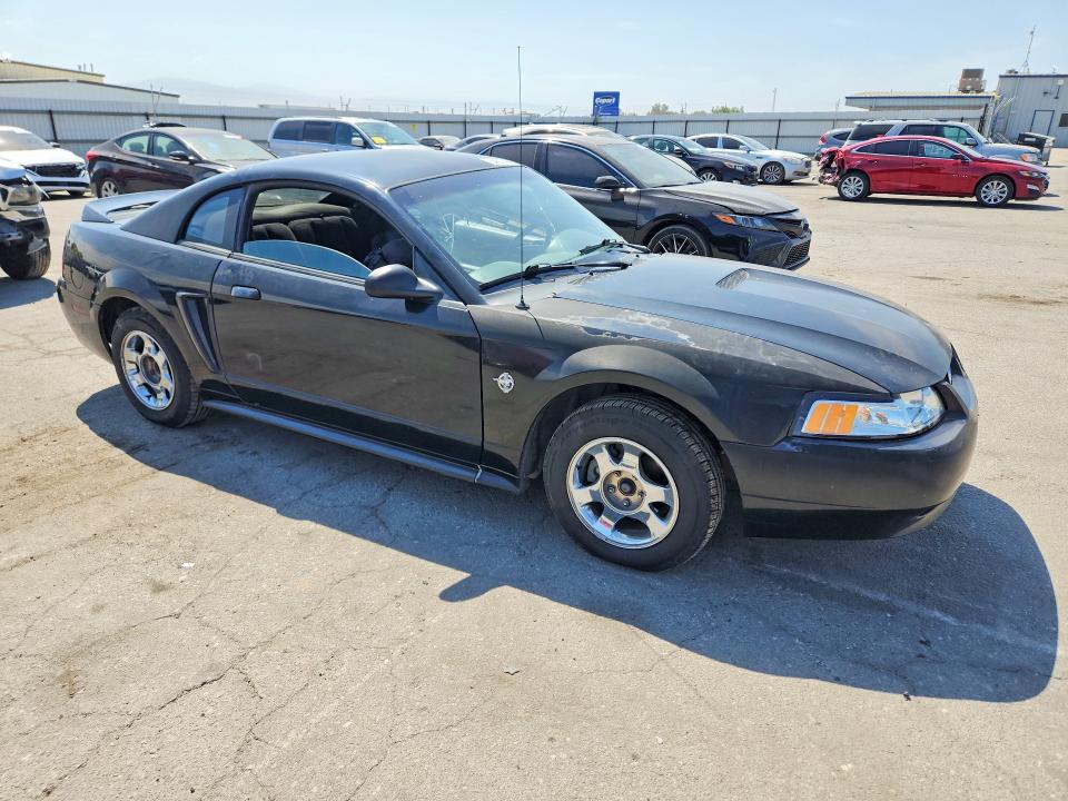 64511696 :رقم المزاد ، 1FAFP4049XF160911 vin ، 1999 Ford Mustang مزاد بيع