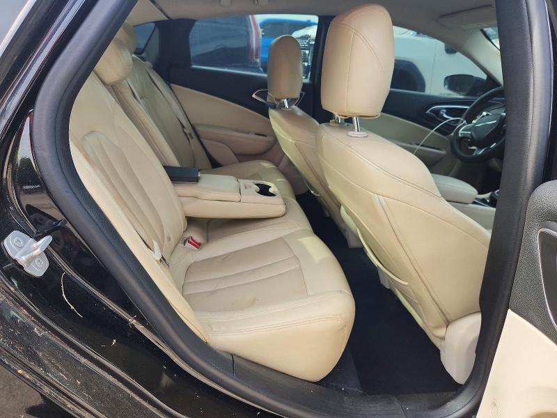 Продаж на аукціоні авто 2015 Chrysler 200, vin: 1C3CCCAB8FN690330, номер лоту: 65933676