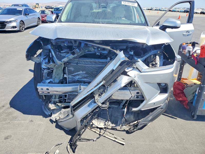 2024 Toyota Grand Highlander მანქანა იყიდება აუქციონზე, vin: 5TDAAAB5XRS049524, აუქციონის ნომერი: 64107386