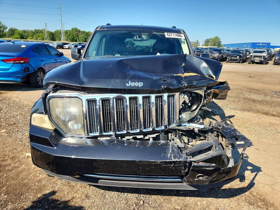 63711486 :رقم المزاد ، 1C4PJMFK7CW114395 vin ، 2012 Jeep Liberty مزاد بيع
