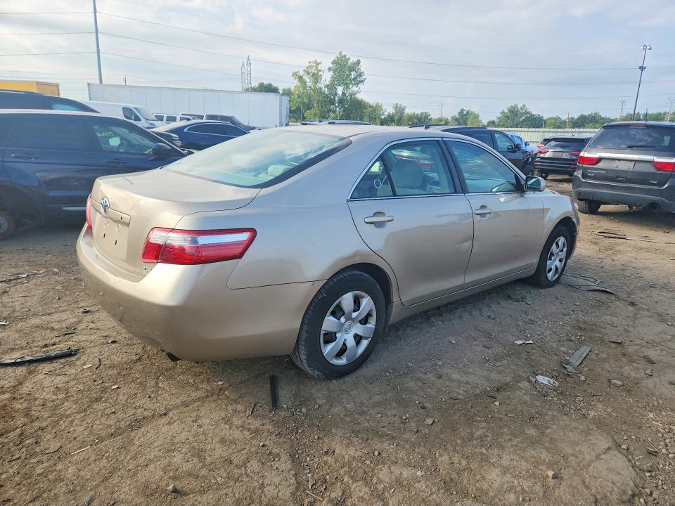 66023816 :رقم المزاد ، 4T1BE46K77U037233 vin ، 2007 Toyota Camry مزاد بيع