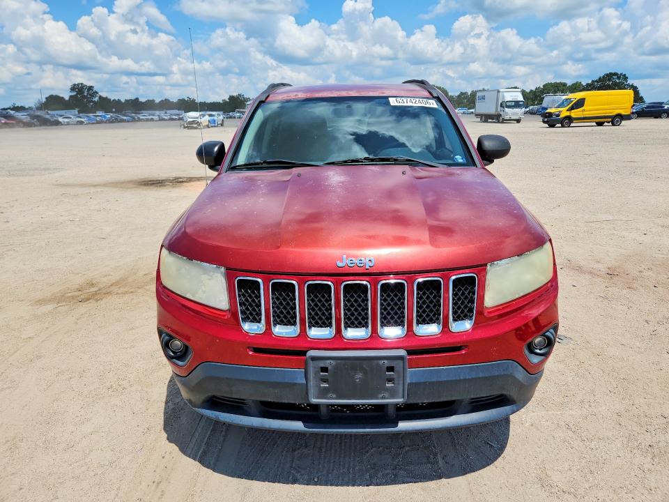 2011 Jeep Compass მანქანა იყიდება აუქციონზე, vin: 1J4NF1FB8BD174620, აუქციონის ნომერი: 63742406