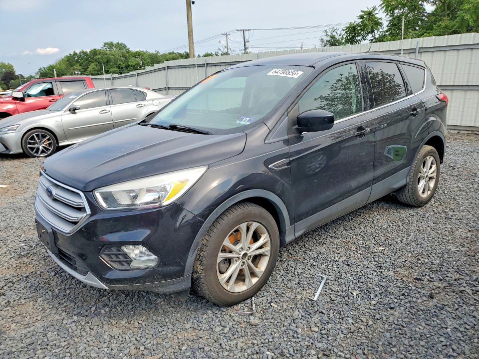 64790856 :رقم المزاد ، 1FMCU0GD5KUA10315 vin ، 2019 Ford Escape مزاد بيع