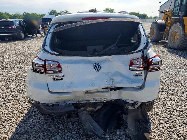 Продажа на аукционе авто 2016 Volkswagen Tiguan, vin: WVGBV7AX6GW513562, номер лота: 64131256