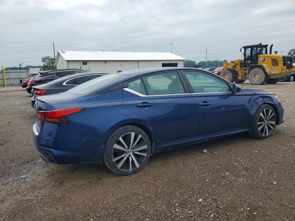 Продажа на аукционе авто 2021 Nissan Altima, vin: 1N4BL4CV9MN329440, номер лота: 64036636