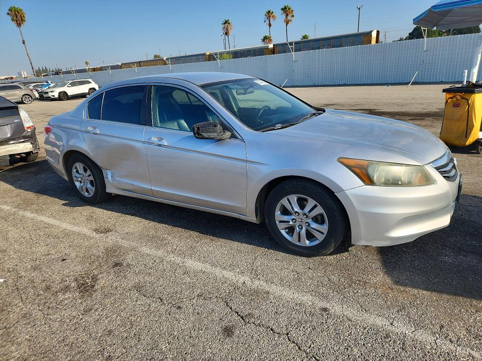 Aukcja sprzedaży 2011 Honda Accord, vin: 1HGCP2F61BA002595, numer aukcji: 63446426