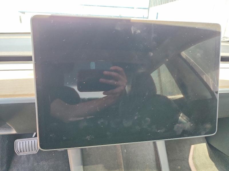 64807336 :رقم المزاد ، 5YJ3E1EA5NF286426 vin ، 2022 Tesla Model 3 مزاد بيع