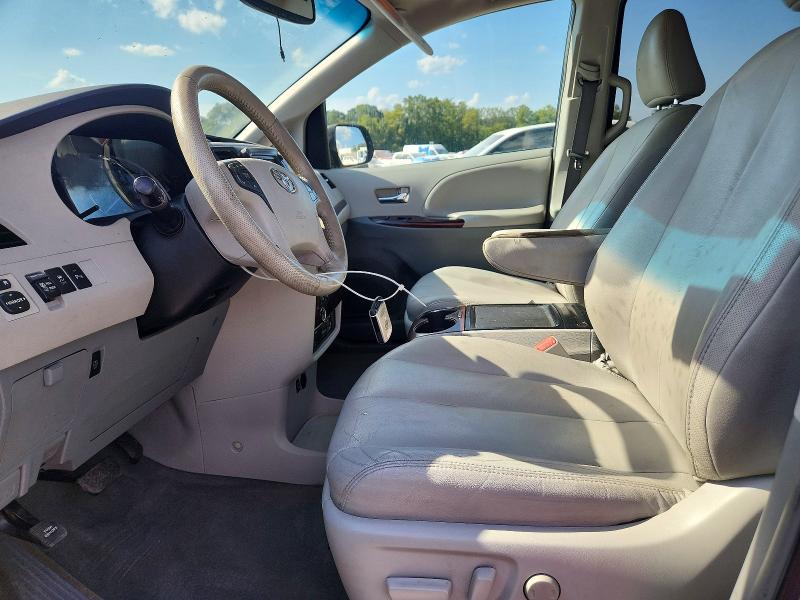 2012 Toyota Sienna მანქანა იყიდება აუქციონზე, vin: 5TDYK3DC7CS226721, აუქციონის ნომერი: 65687156