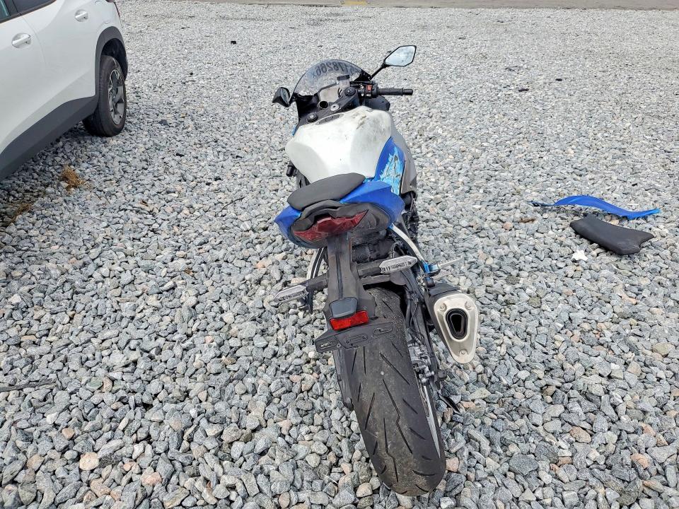 Продажа на аукционе авто 2025 Kawasaki Zx636, vin: JKBZXJJ18SA019219, номер лота: 65178266