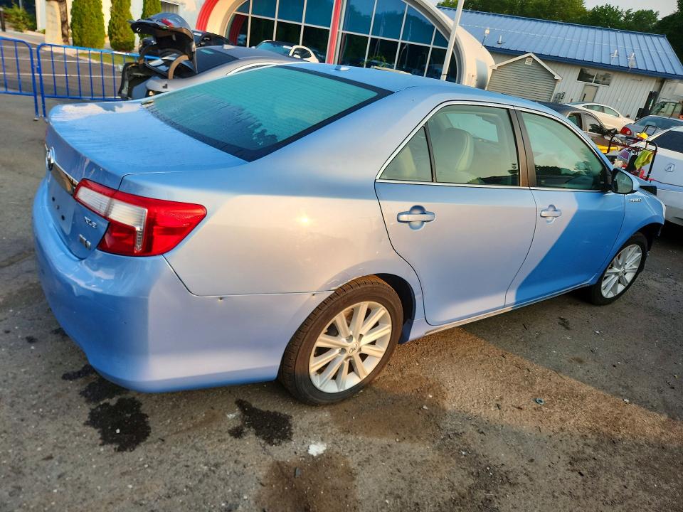 Продажа на аукционе авто 2012 Toyota Camry Hybrid, vin: 4T1BD1FK1CU044772, номер лота: 63896786