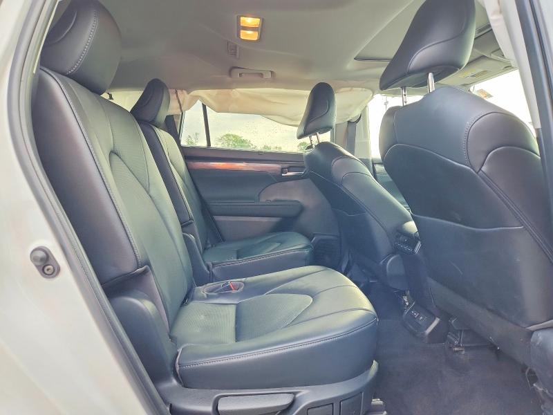 Aukcja sprzedaży 2023 Toyota Highlander, vin: 5TDKDRBH5PS032924, numer aukcji: 65673666