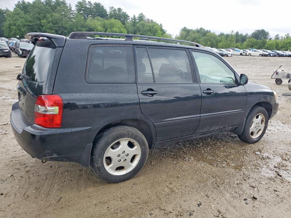 63725576 :رقم المزاد ، JTEEP21A250106070 vin ، 2005 Toyota Highlander مزاد بيع