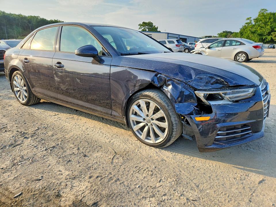 Aukcja sprzedaży 2017 Audi A4, vin: WAUANAF45HN030466, numer aukcji: 64483906