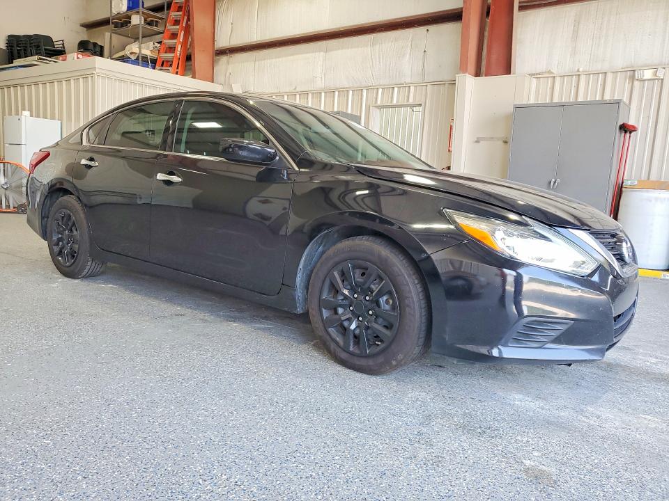 2018 Nissan Altima მანქანა იყიდება აუქციონზე, vin: 1N4AL3APXJC133251, აუქციონის ნომერი: 65174946