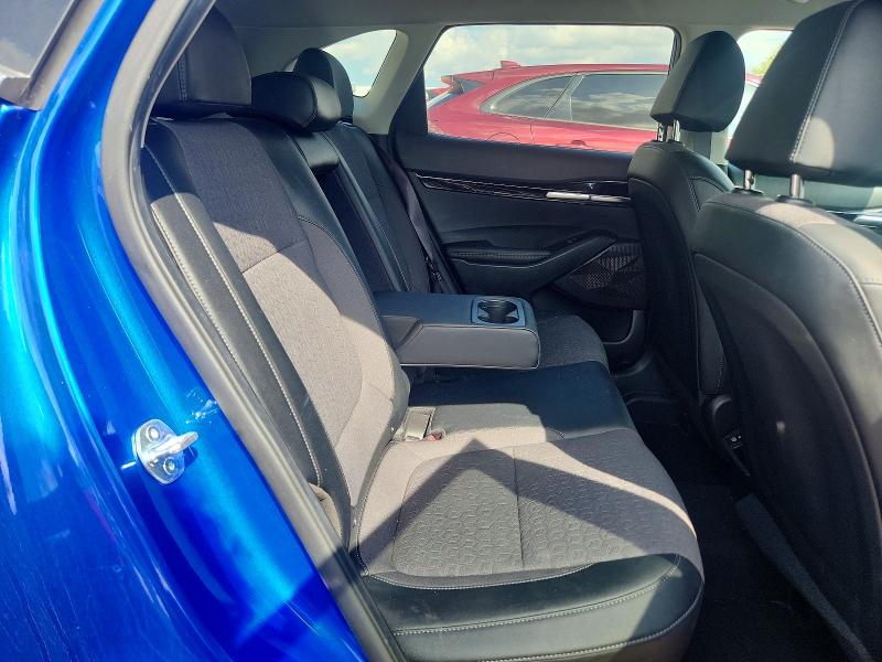 2024 Kia Seltos მანქანა იყიდება აუქციონზე, vin: KNDEU2AA1R7610376, აუქციონის ნომერი: 64373686