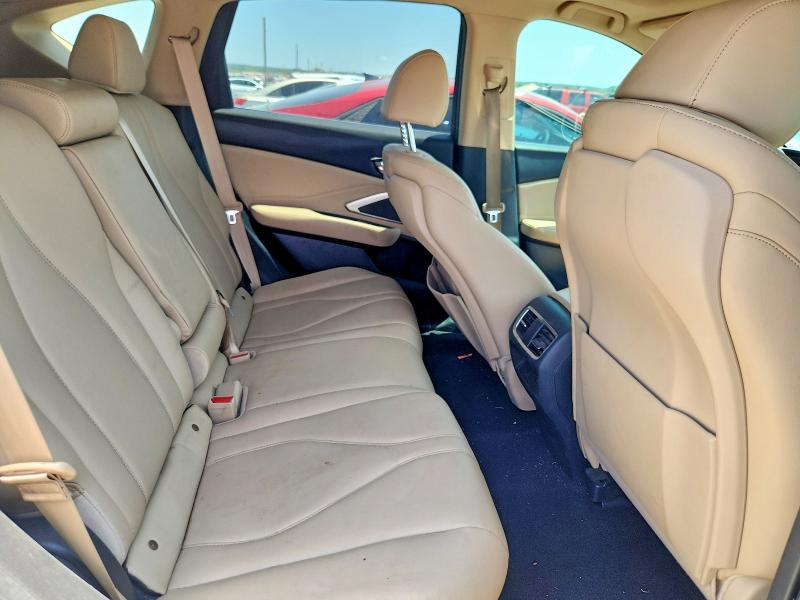 64147646 :رقم المزاد ، 5J8TC1H33KL006533 vin ، 2019 Acura Rdx مزاد بيع