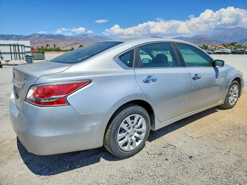 Продажа на аукционе авто 2015 Nissan Altima, vin: 1N4AL3AP9FC429370, номер лота: 66422746