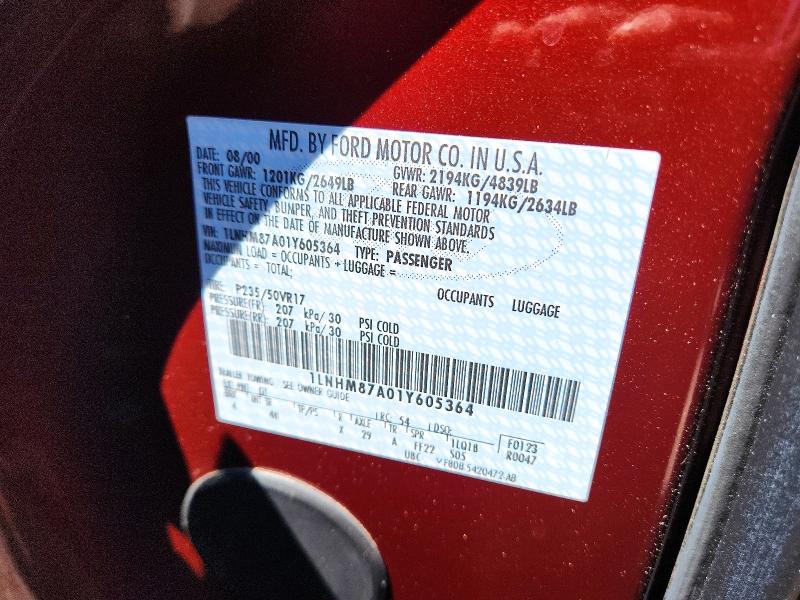 62716696 :رقم المزاد ، 1LNHM87A01Y605364 vin ، 2001 Lincoln Ls مزاد بيع