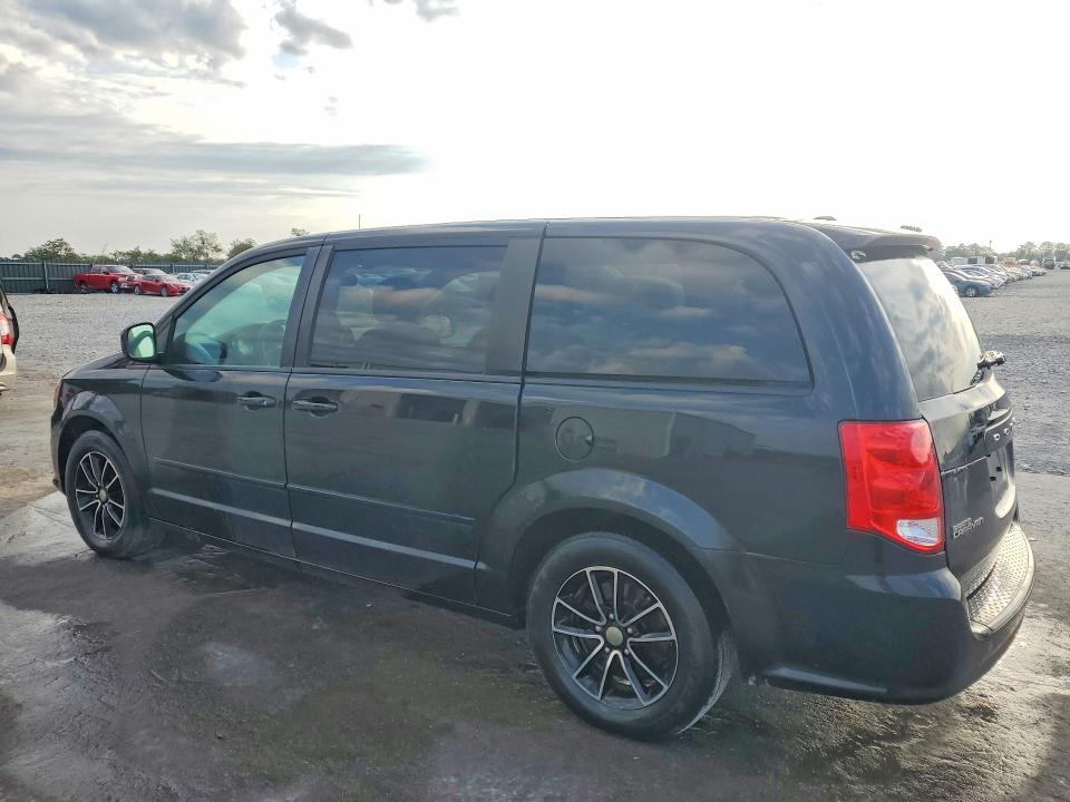 66372106 :رقم المزاد ، 2C4RDGBG3HR581977 vin ، 2017 Dodge Grand Caravan مزاد بيع