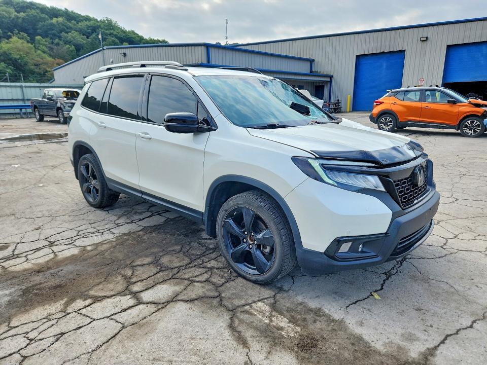 2019 Honda Passport მანქანა იყიდება აუქციონზე, vin: 5FNYF8H08KB001115, აუქციონის ნომერი: 65982386