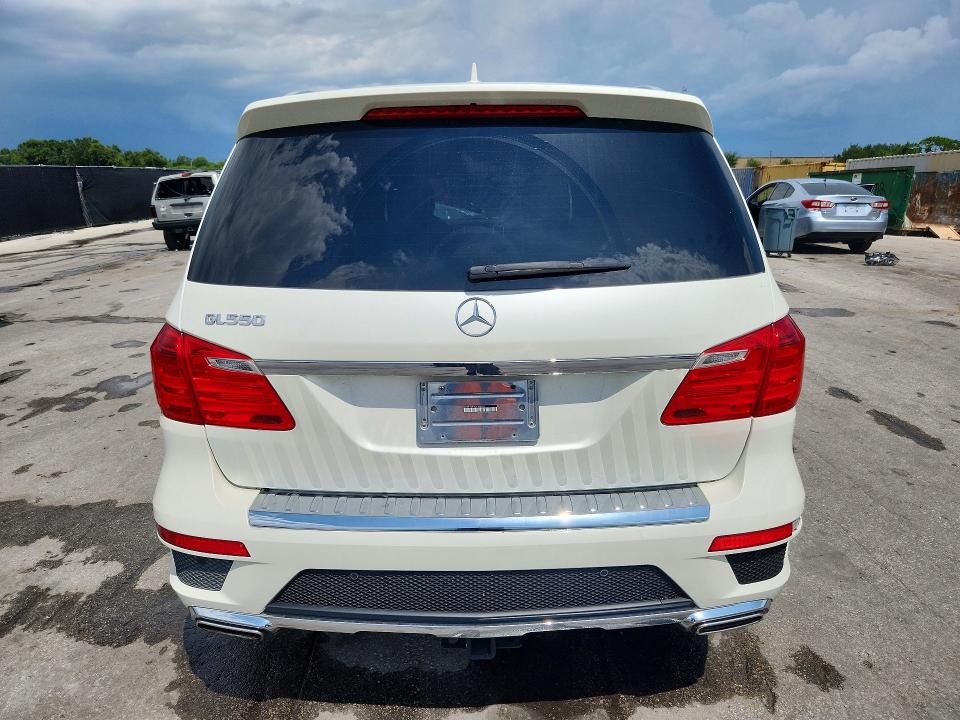 65171666 :رقم المزاد ، 4JGDF7DE4EA310261 vin ، 2014 Mercedes-benz Gl مزاد بيع
