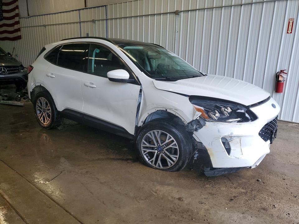 2021 Ford Escape მანქანა იყიდება აუქციონზე, vin: 1FMCU9H69MUA34043, აუქციონის ნომერი: 67023816