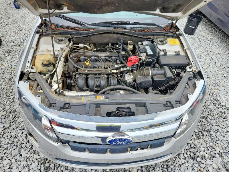 63450256 :رقم المزاد ، 3FAHP0JA2BR146544 vin ، 2011 Ford Fusion مزاد بيع