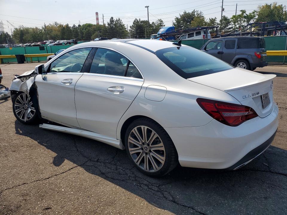 64819936 :رقم المزاد ، WDDSJ4GB5KN722127 vin ، 2019 Mercedes-benz Cla مزاد بيع
