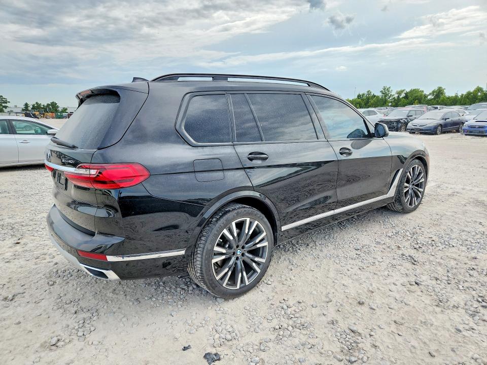 64048586 :رقم المزاد ، 5UXCW2C06N9J48948 vin ، 2022 Bmw X7 مزاد بيع