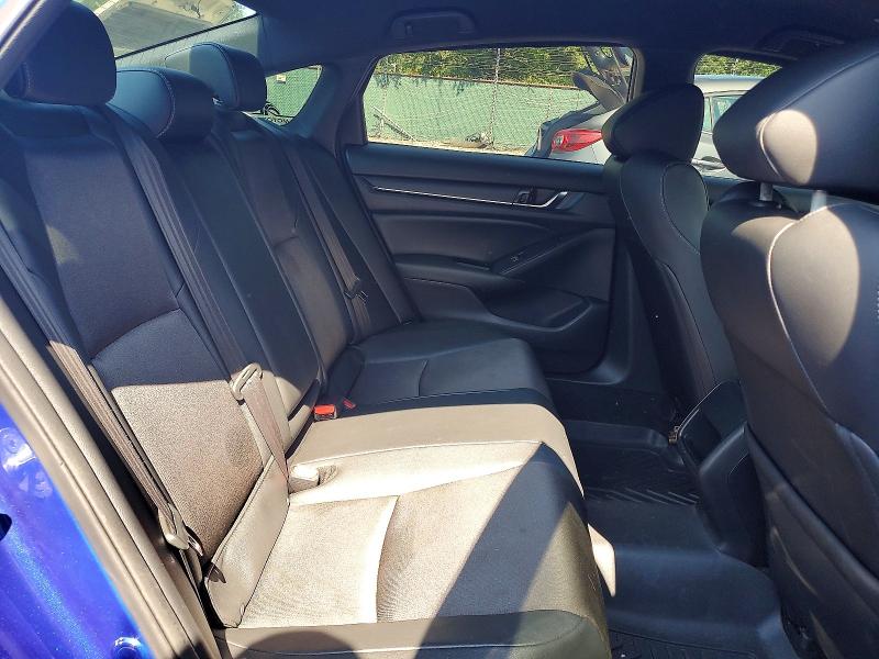 Продажа на аукционе авто 2019 Honda Accord, vin: 1HGCV1F38KA037012, номер лота: 61077856