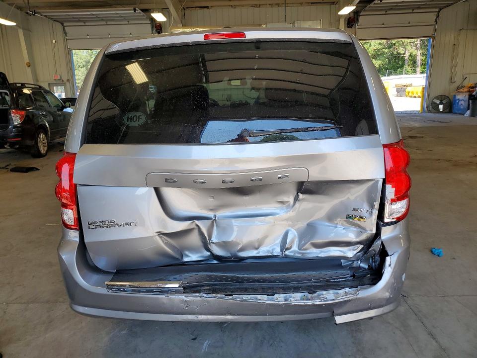 Продажа на аукционе авто 2017 Dodge Grand Caravan, vin: 2C4RDGCGXHR824442, номер лота: 65441646