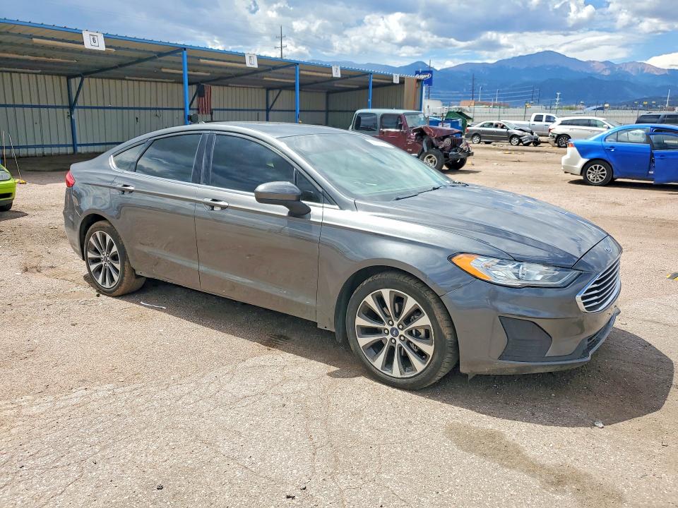 66096856 :رقم المزاد ، 3FA6P0T9XKR237376 vin ، 2019 Ford Fusion مزاد بيع