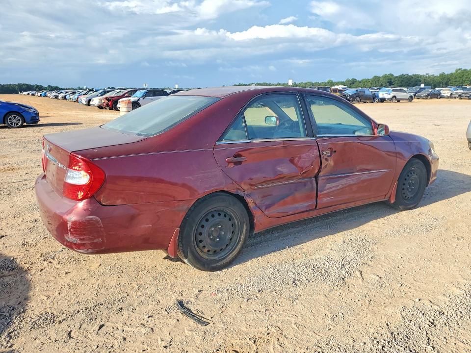 64568276 :رقم المزاد ، 4T1BE32K23U134821 vin ، 2003 Toyota Camry مزاد بيع