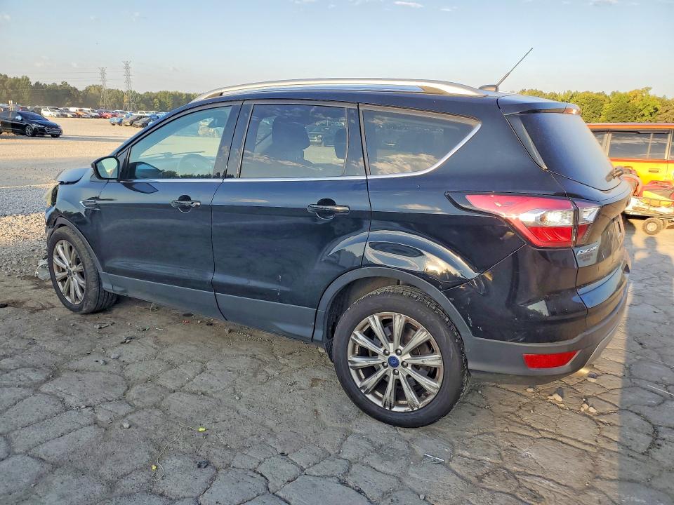 Продаж на аукціоні авто 2017 Ford Escape, vin: 1FMCU0J91HUF02921, номер лоту: 66623476