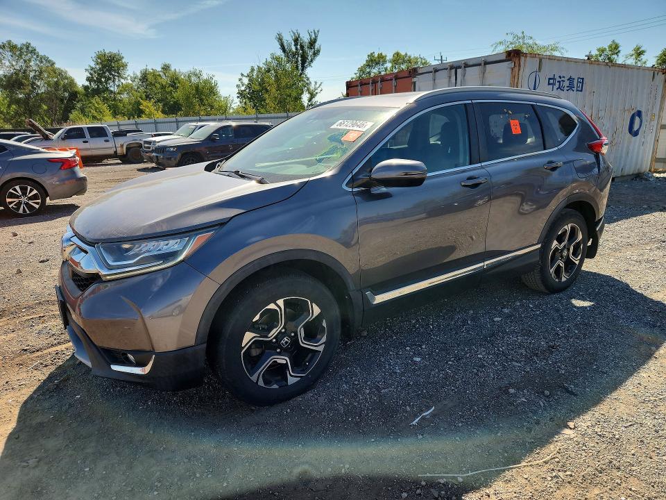 66129646 :رقم المزاد ، 7FARW2H93JE061807 vin ، 2018 Honda Cr-v مزاد بيع
