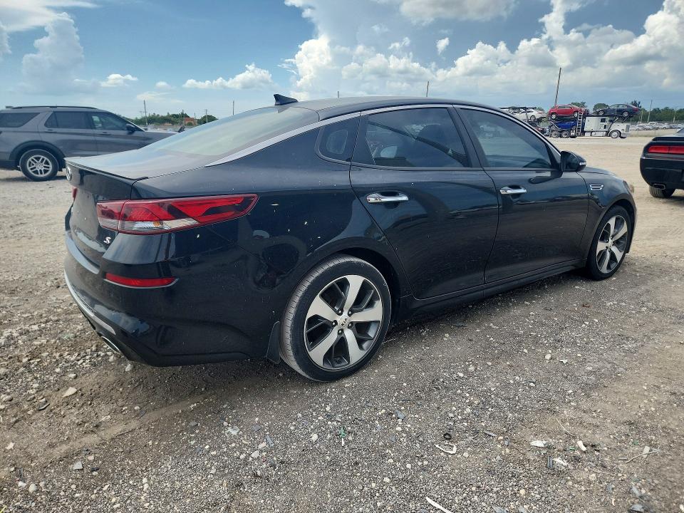 66017096 :رقم المزاد ، 5XXGT4L38LG397253 vin ، 2020 Kia Optima مزاد بيع