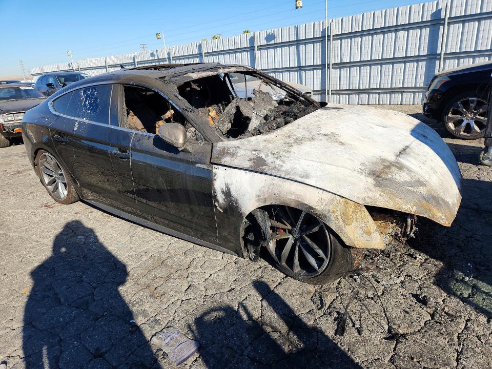 65288406 :رقم المزاد ، WAUC4CF54JA047322 vin ، 2018 Audi S5 مزاد بيع