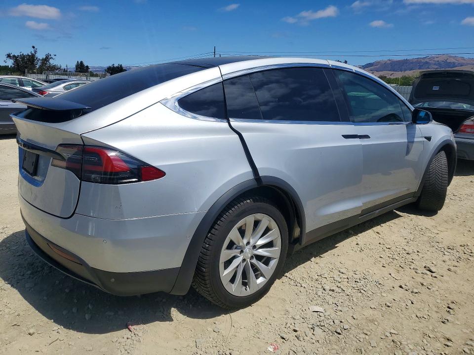 Aukcja sprzedaży 2018 Tesla Model X, vin: 5YJXCAE25JF120031, numer aukcji: 65397406
