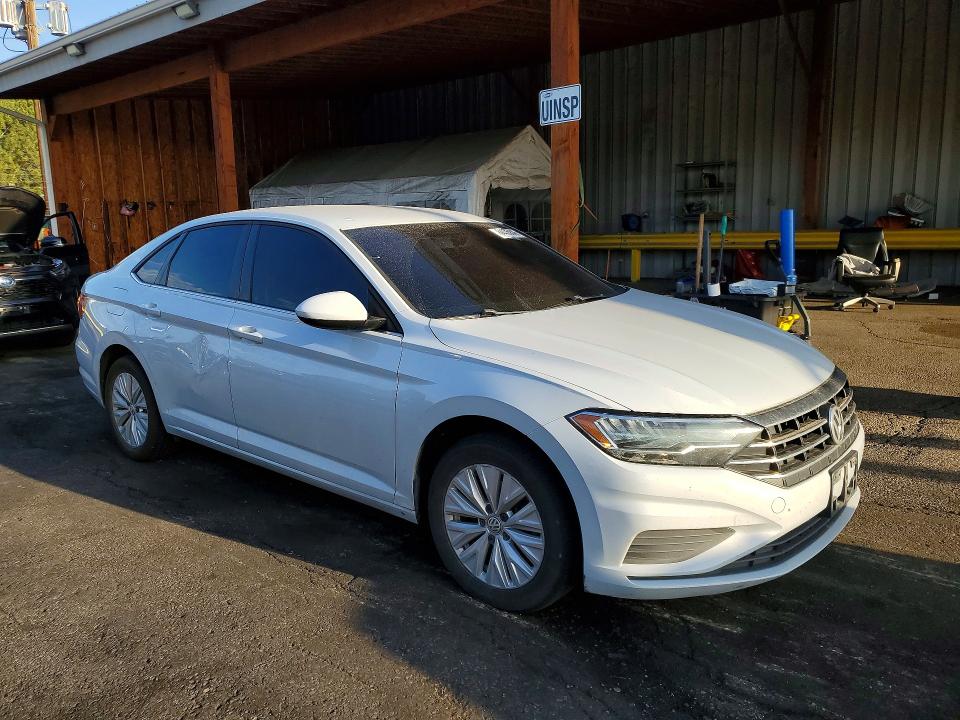 Продаж на аукціоні авто 2019 Volkswagen Jetta, vin: 3VWC57BU4KM139570, номер лоту: 64405846