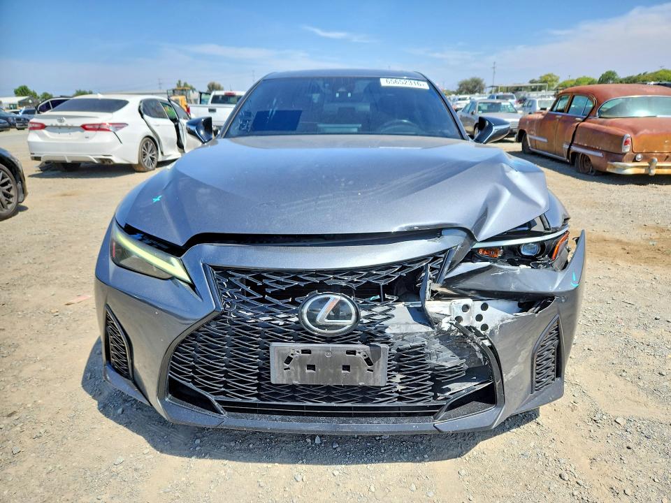 65652316 :رقم المزاد ، JTHGZ1B21M5040121 vin ، 2021 Lexus Is مزاد بيع