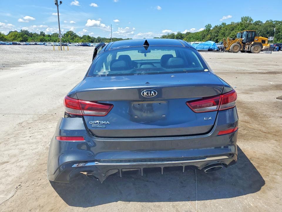 67243526 :رقم المزاد ، 5XXGU4L17LG405533 vin ، 2020 Kia Optima مزاد بيع