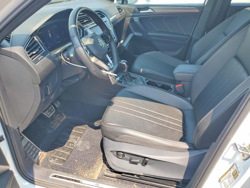 63895506 :رقم المزاد ، 3VV8B7AX6NM144854 vin ، 2022 Volkswagen Tiguan مزاد بيع