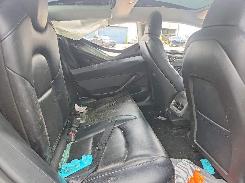 Продажа на аукционе авто 2018 Tesla Model 3, vin: 5YJ3E1EA0JF151980, номер лота: 64196576