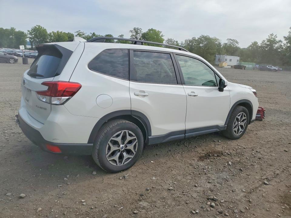 Продаж на аукціоні авто 2021 Subaru Forester, vin: JF2SKAFC4MH418595, номер лоту: 63824046