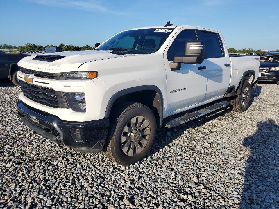 64713586 :رقم المزاد ، 2GC4YMEY9R1270720 vin ، 2024 Chevrolet Silverado مزاد بيع