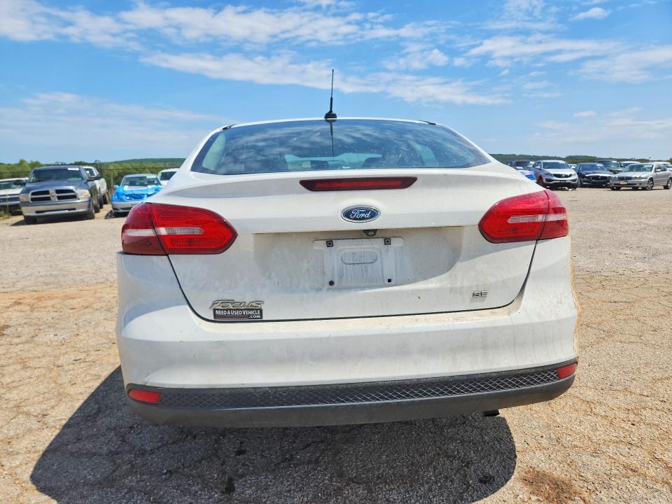 64770896 :رقم المزاد ، 1FADP3F21GL236971 vin ، 2016 Ford Focus مزاد بيع