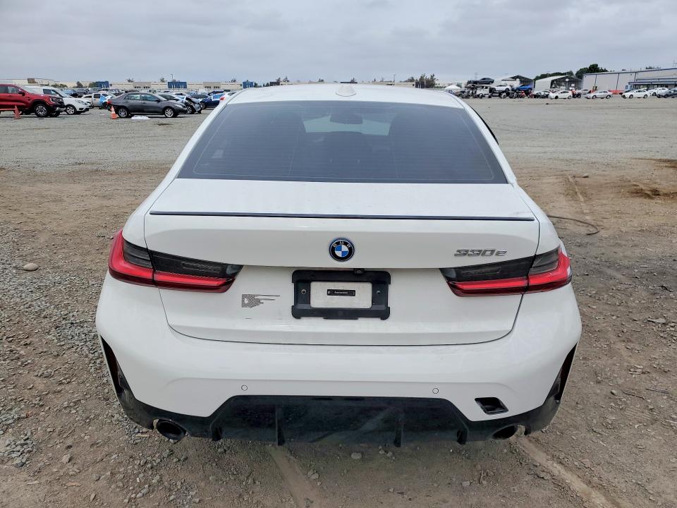 Aukcja sprzedaży 2023 Bmw 330e, vin: 3MW39FF04P8D57207, numer aukcji: 64911096